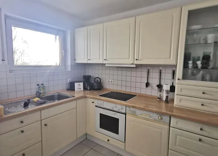 Lägenhet Schoene Und Ruhige Direkt An Der Mosel